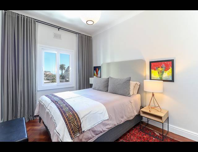 2 BEDROOM APARTMENT TO LET IN GREEN POINT